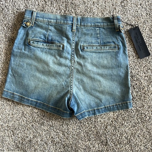 NILI LOTAN | Livie Denim Short - Picture 8 of 9